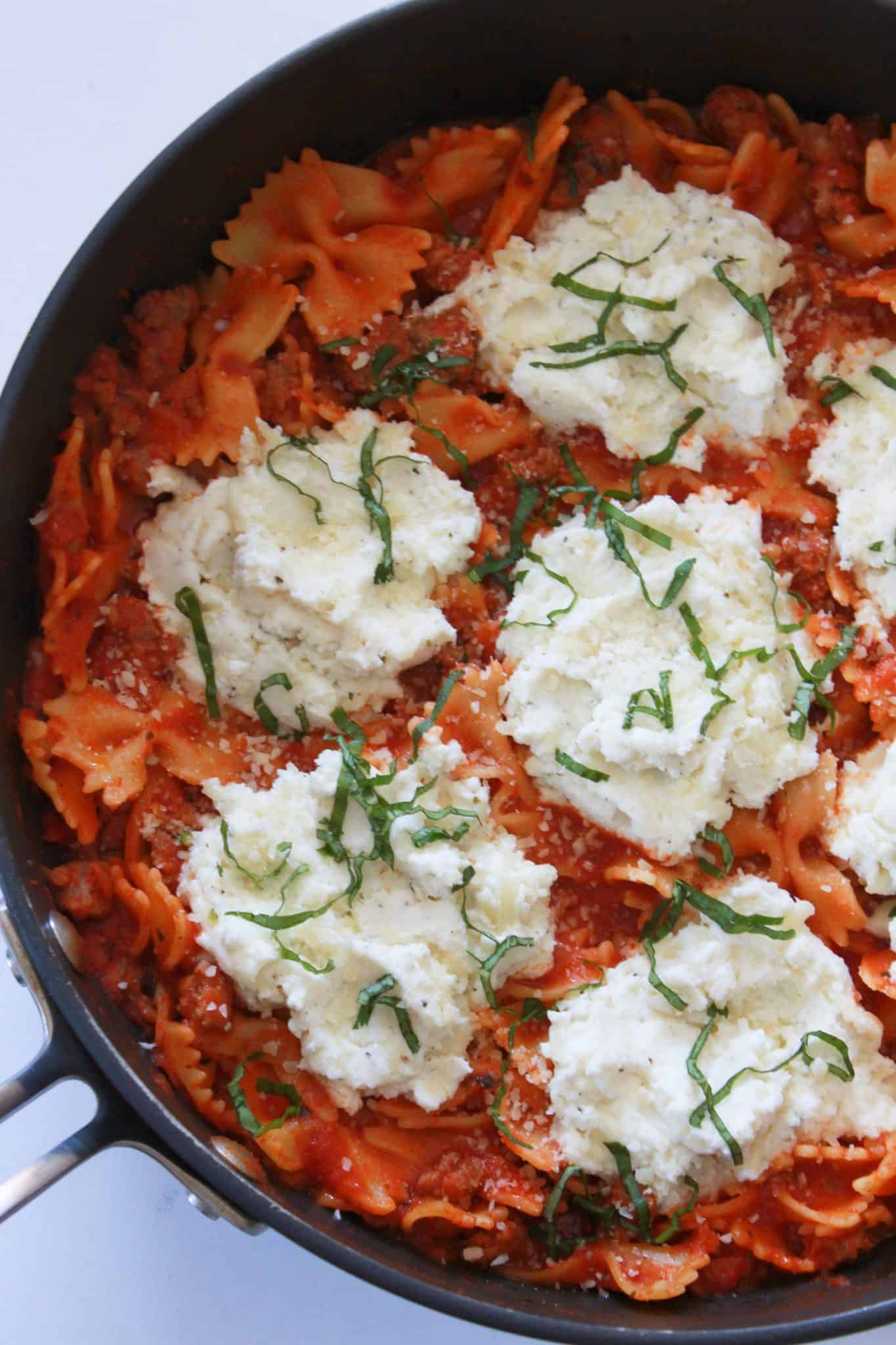 Quick and Easy Family Dinners featured by top US food blog, Practically Homemade: lasagna skillet