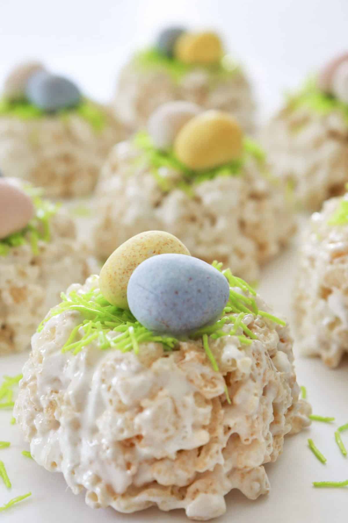 Finished Rice Krispie Easter Nests on a tray for serving.