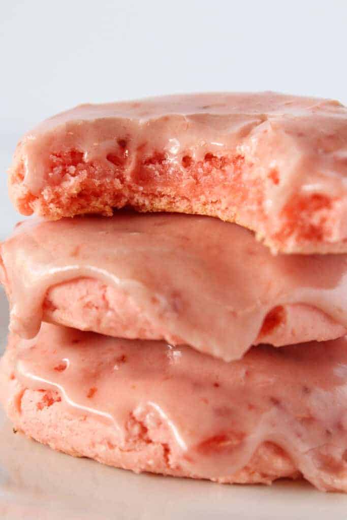 Summer Cookies: Easy Strawberry Cake Mix Cookies featured by top US cookie blogger, Practically Homemade