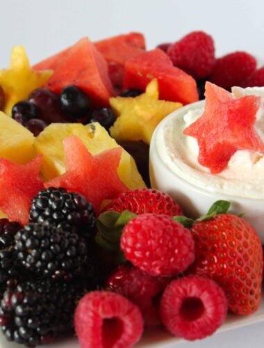 Patriotic Desserts: a Festive 4th of July Fruit Tray featured by top US dessert blogger, Practically Homemade