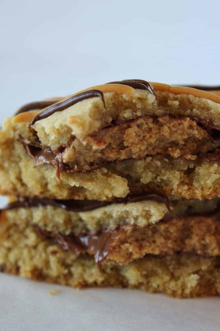 Reese’s Peanut Butter Cup Stuffed Cookies