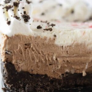 No Bake Peppermint Chocolate Cheesecake recipe by top US dessert blogger, Practically Homemade