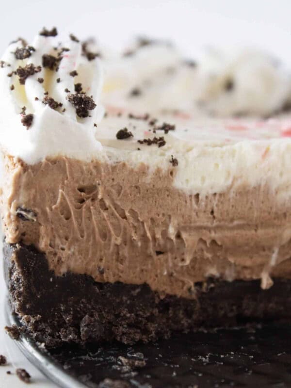 No Bake Peppermint Chocolate Cheesecake recipe by top US dessert blogger, Practically Homemade