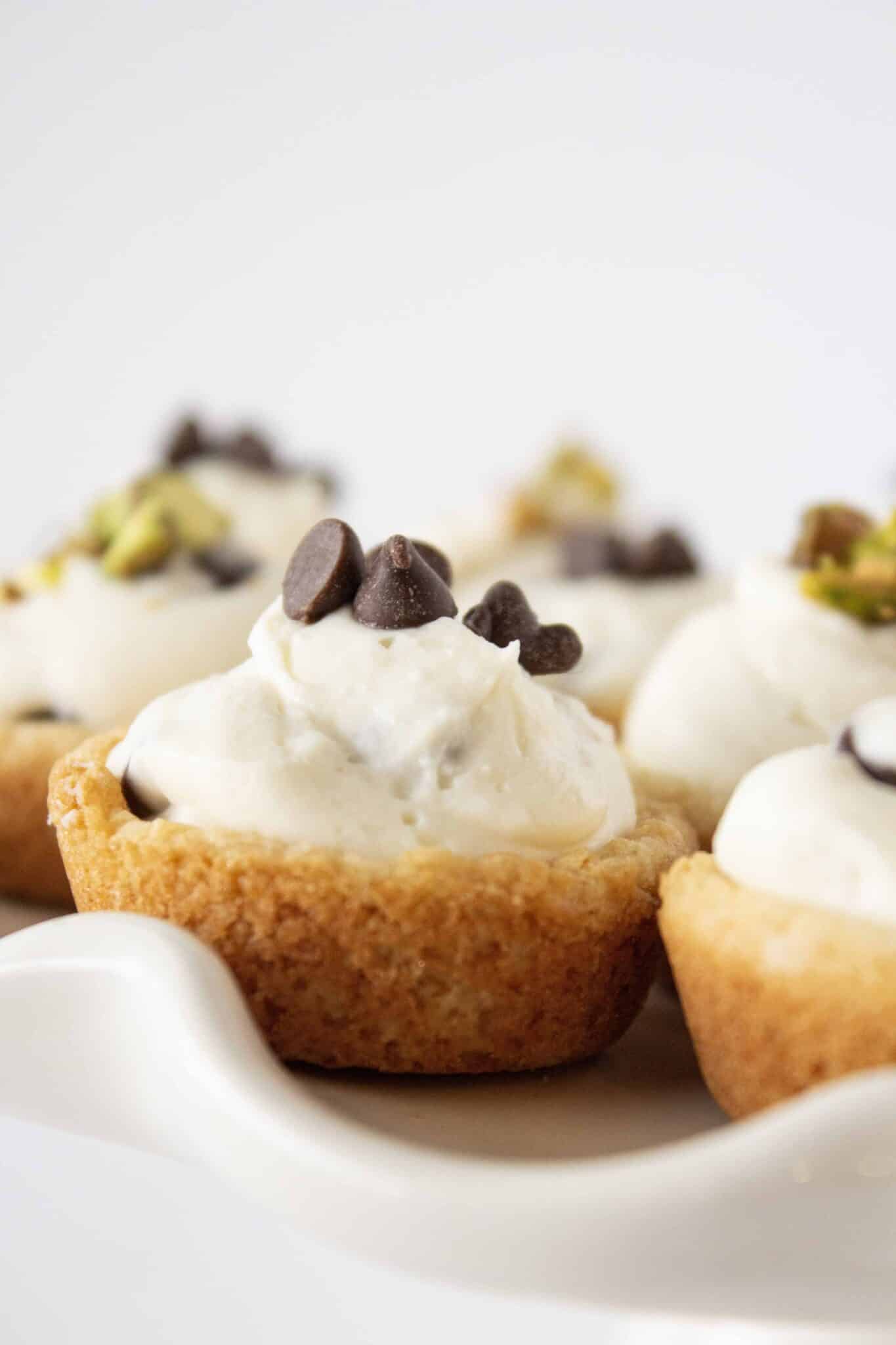 Cannoli Cookie Cups Recipe featured by top US cookie blogger, Practically Homemade