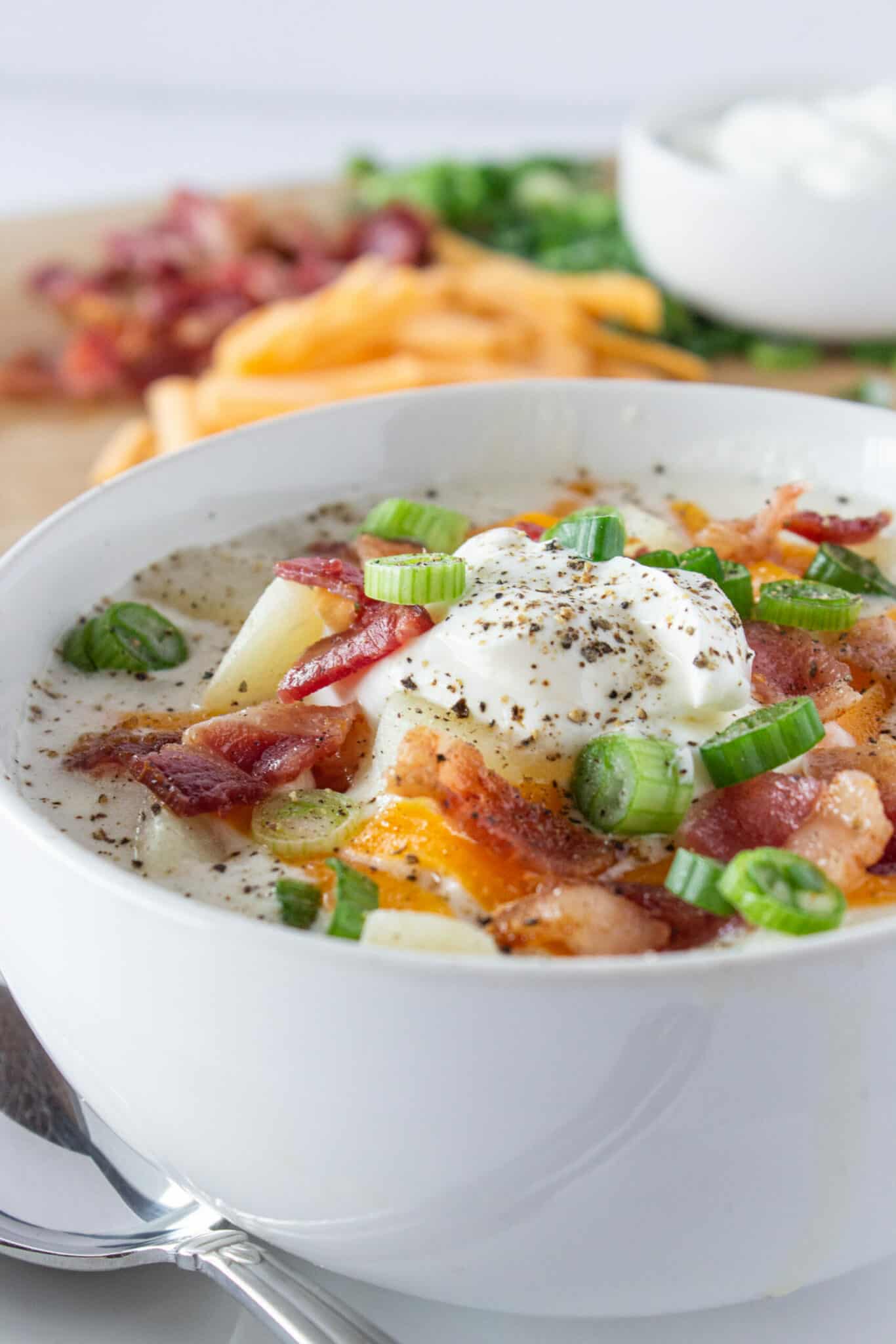 Recette facile de soupe de pommes de terre à la mijoteuse avec fromage à la crème