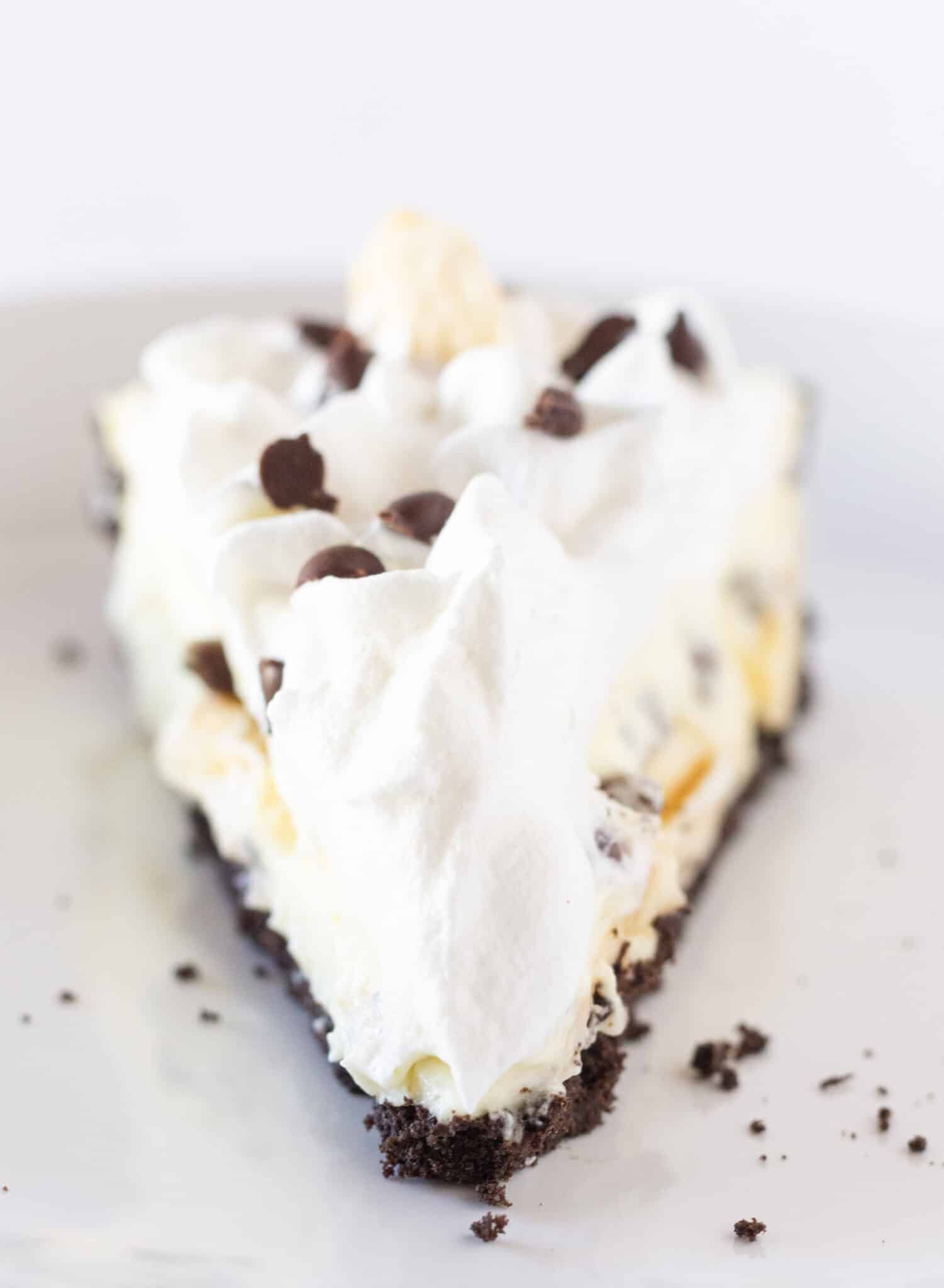 Chocolate Chip Banana Cream Pie Recipe with a Pudding Mix, a Thanksgiving recipe featured by top US dessert blogger, Practically Homemade