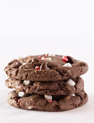 Easy Hot Cocoa Peppermint Cookies Recipe with a Cake Mix by top US cookie blogger, Practically Homemade