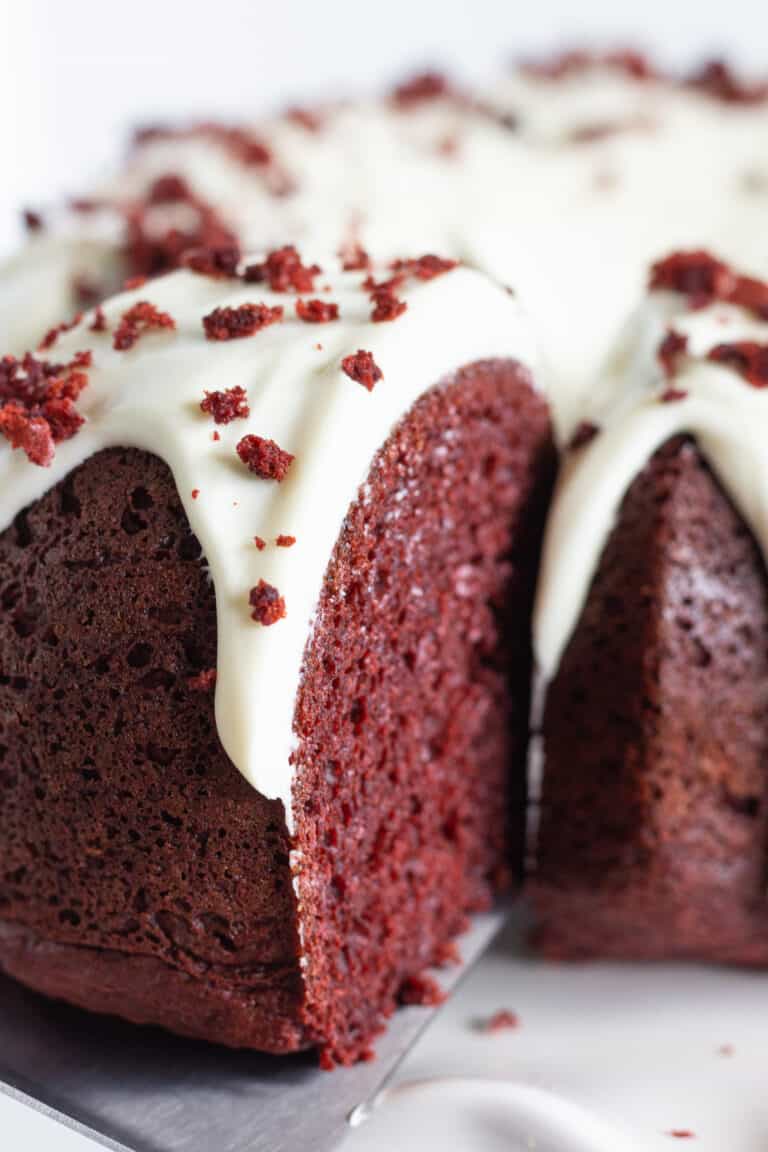 Easy Red Velvet Bundt Cake Recipe