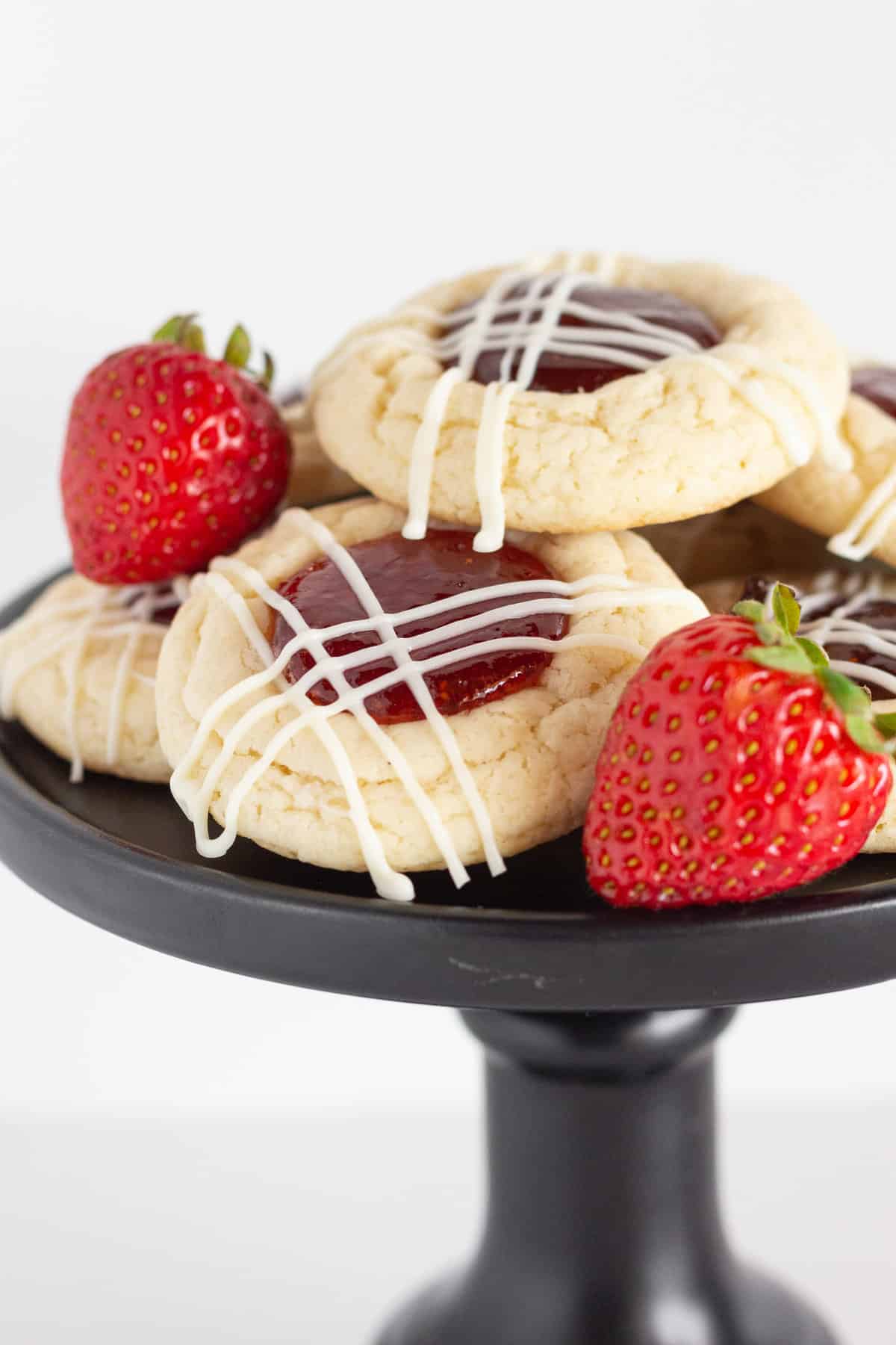 15 Easy Valentine's Day Cookies - Practically Homemade