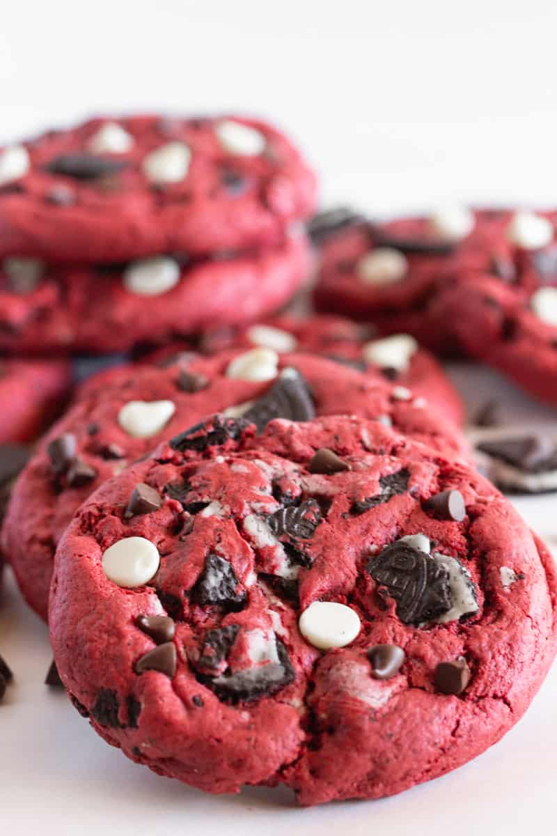 Diktat Æsel fascisme Easy Red Velvet Oreo Cookies - Practically Homemade