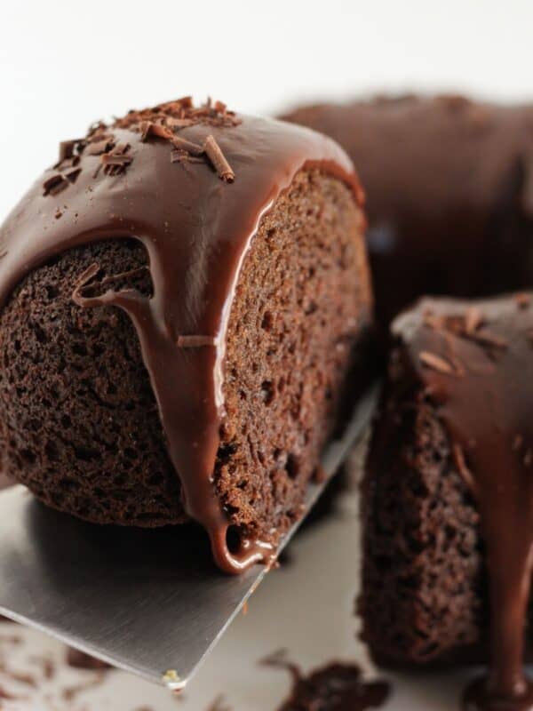 Serving a slice of chocolate bundt cake.